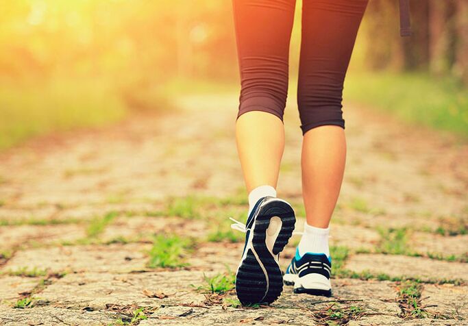 Walking for weight loss of the abdomen and sides